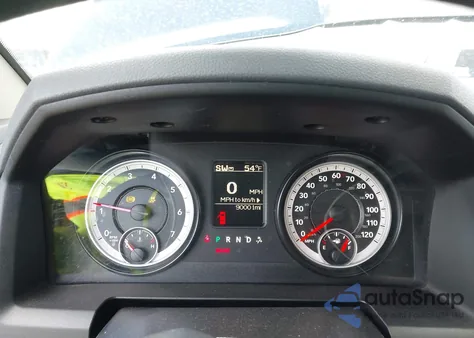 2015 Ram 1500 Express из США, поврежденный, VIN 1C6RR7FT8FS509765